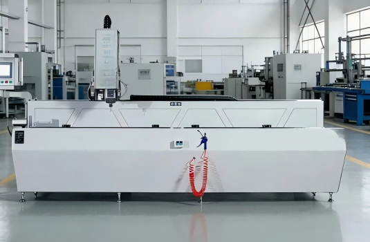 Fraise CNC 3+2 axes pour meneaux en aluminium de forme spéciale | Machines pour fenêtres et murs-rideaux