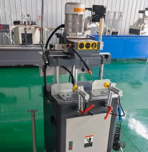 Machine de routage de copie à grande vitesse résistante de PVC UPVC Windows