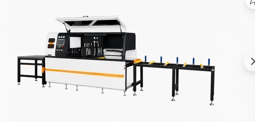Scie circulaire CNC de haute précision pour profilés industriels en aluminium