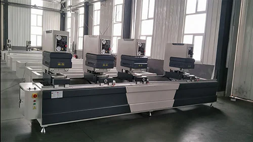 Machines à souder automatiques sans couture avec profil de fenêtre coloré en PVC UPVC de qualité industrielle avec 4 têtes robustes