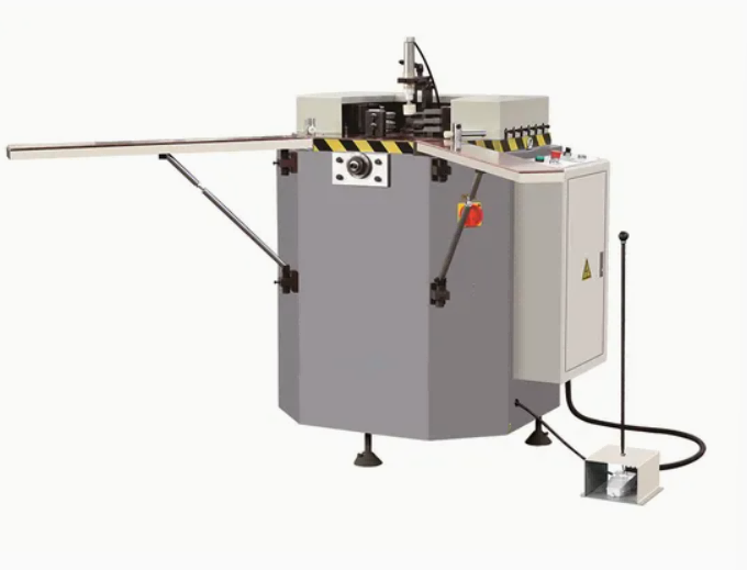 Pince à sertir d'angle de fenêtre et de porte en aluminium à tête unique de haute précision de 100 mm x 3 500 mm de qualité industrielle
